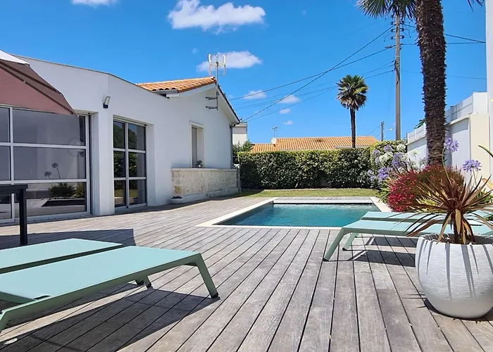 Maison A Royan Avec Piscine Pour 5 Personnes - Fr-1-494-191 Сasa de vacaciones *